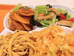 -德元兰州纯汤牛肉面(龙阳路店)