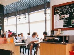 大堂-星巴克(大梅沙8号仓店)