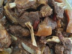 红烧羊肉-根宝羊肉店