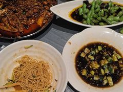 -肥肥虾庄·金牌油焖大虾(杨园滨江时代walk店)