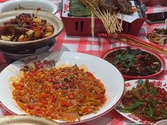 -辣小鲜·南昌大排档(船山路店)