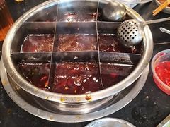 -邓莽子老火锅(中兴路总店)