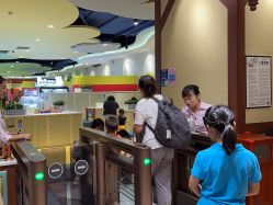 -MELAND CLUB亲子乐园•派对(虹桥万象城店)