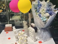 -广州万富希尔顿酒店·感趣自助餐厅·金秋蟹宴生蚝海鲜刺身