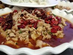 水煮肉片-渔香海鲜餐馆
