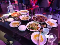 -粉墨特色菜·烧烤音乐酒馆