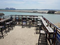 大堂-石头会唱歌融来+北港岚台两岸交流中心
