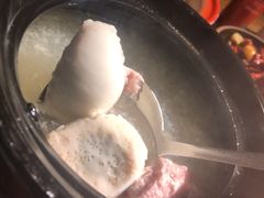 鸡蛋肉饼汤-老三样·美食研究中心(世贸路店)