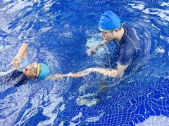 -龙格亲子游泳·水育早教运动中心(绿城店)