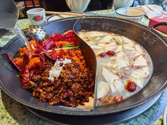 -鸿姐老火锅(静安店)