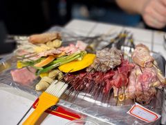 -喜悦小串丹东小黄牛海鲜烧烤大排档(民主广场店)