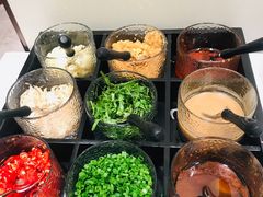 -鼎泰亨·海鲜牛肉餐厅(滨江店)