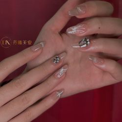 -丹曦·美甲美睫