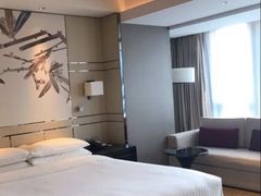 -上海宝华万豪酒店