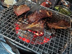 -釜山火炉·海鲜烤肉(紫藤路店)