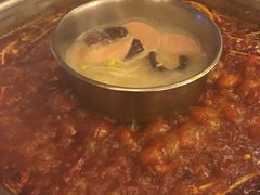 -山城年华老火锅(玉林店)