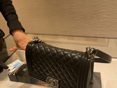 -CHANEL(恒隆广场店)