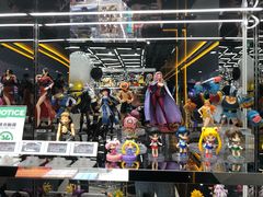 -泡泡玛特POPMART(侨福芳草地店)