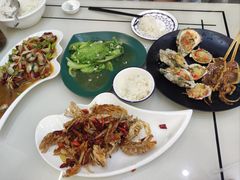 -覃记海鲜美食餐厅