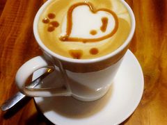 -Rabbit Cafe私房西餐甜点咖啡(栖霞路店)