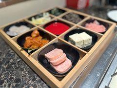 捞派人气九宫格-海底捞火锅(连城广场店)