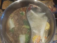 番茄鸳鸯锅-手选潮汕鲜活牛肉火锅(二七广场店)