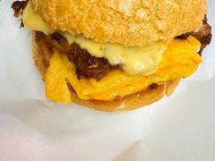 鸡扒芝士蛋菠萝包-颓记茶餐厅(美景总店)