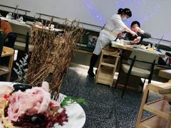 -洪氏嗨捞·猪肚鸡火锅(阳光天地店)