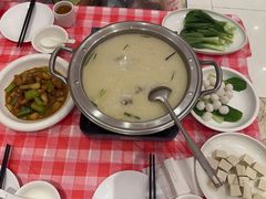 -巴陵全鱼席(湖南老字号汴河街店 )