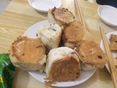 韭菜白菜肉炉包-老方子馅饼粥(台东店)
