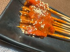 -曼听小寨海鲜烧烤·大连辣炒大王(盖州街店)