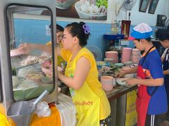 -榮泰米粉湯(Left Shop)