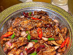 -小鱼小牛(世欧广场店)