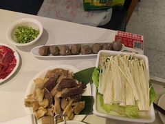 -牛焱·贵州黄牛肉火锅(城西银泰店)