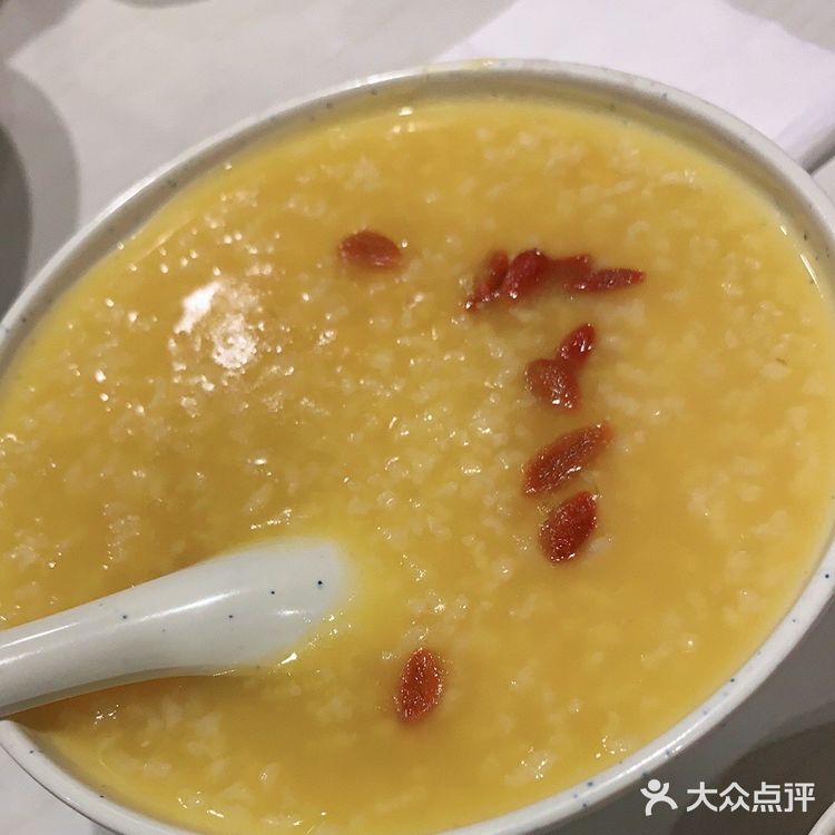 绍兴偶遇生煎包