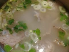 -梨花牛肉汤饭(仁恒伊势丹店)