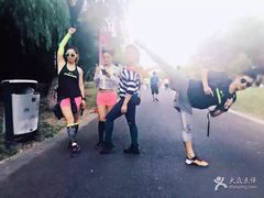 -金吉鸟健身游泳