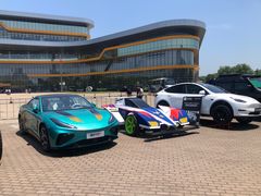 -上海汽车会展中心