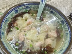 -无名氏宵夜小摊(祝家三姐妹馄饨店)