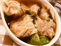 -新大咀港式茶餐厅(宝山万达店)