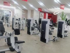 -英派斯健身旗舰店(海信国际中心馆)