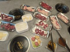 -张哞哞·鲜切牛肉自助火锅(高德置地店)