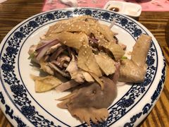 -彩蝶谷美食廊·粤式经典南番顺·铁板烧烤泰风味(广州长隆酒店)