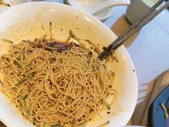 -严记小天府酸菜鱼(西四路店)