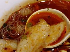 -渝是乎酸菜鱼·川渝小炒(新世界百货望京店)