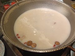 -捞王锅物料理(上海世茂广场店)