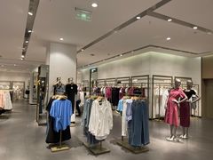 -URBAN REVIVO(佛山南海万达广场店)