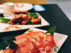 特选牛舌-虎焱炭火烧肉