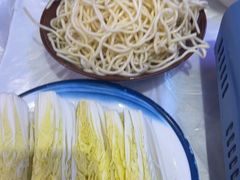 -霄汉牛三鲜湖北砂锅菜(万松园2店)
