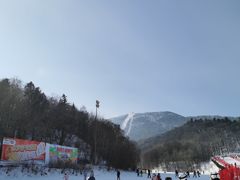 -亚布力新体委滑雪场
